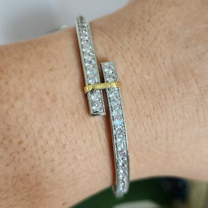 Zirconias Bangle