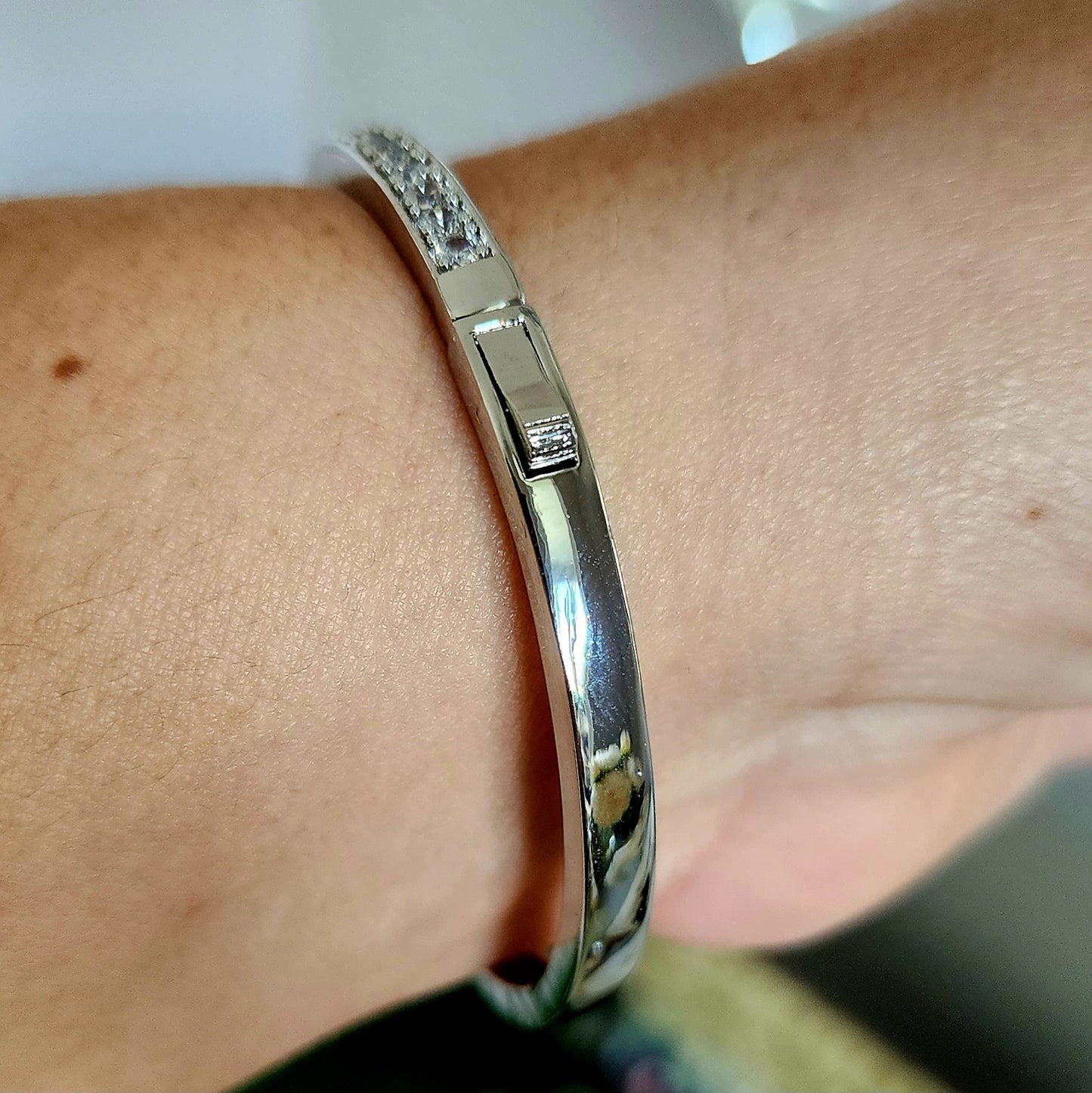 Zirconias Bangle