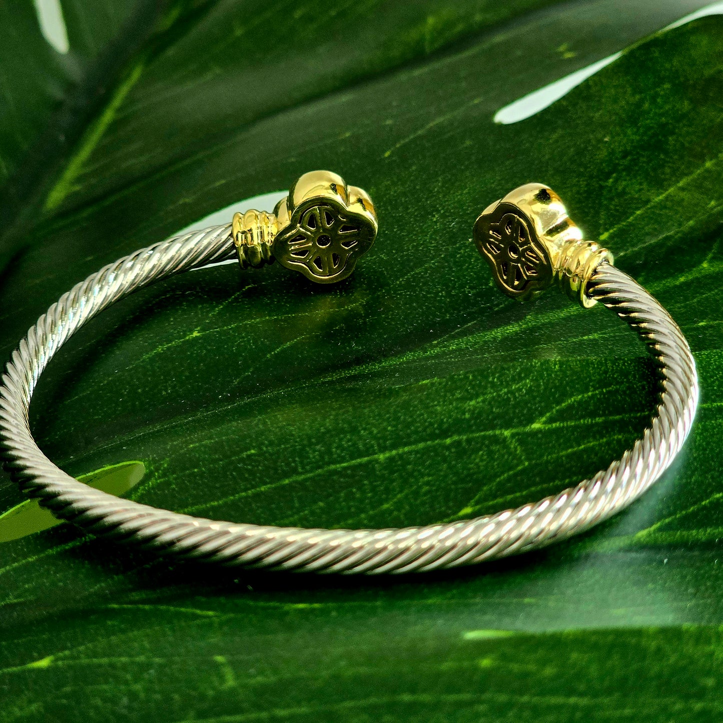 Four Leaf Clover Cable Bracelet