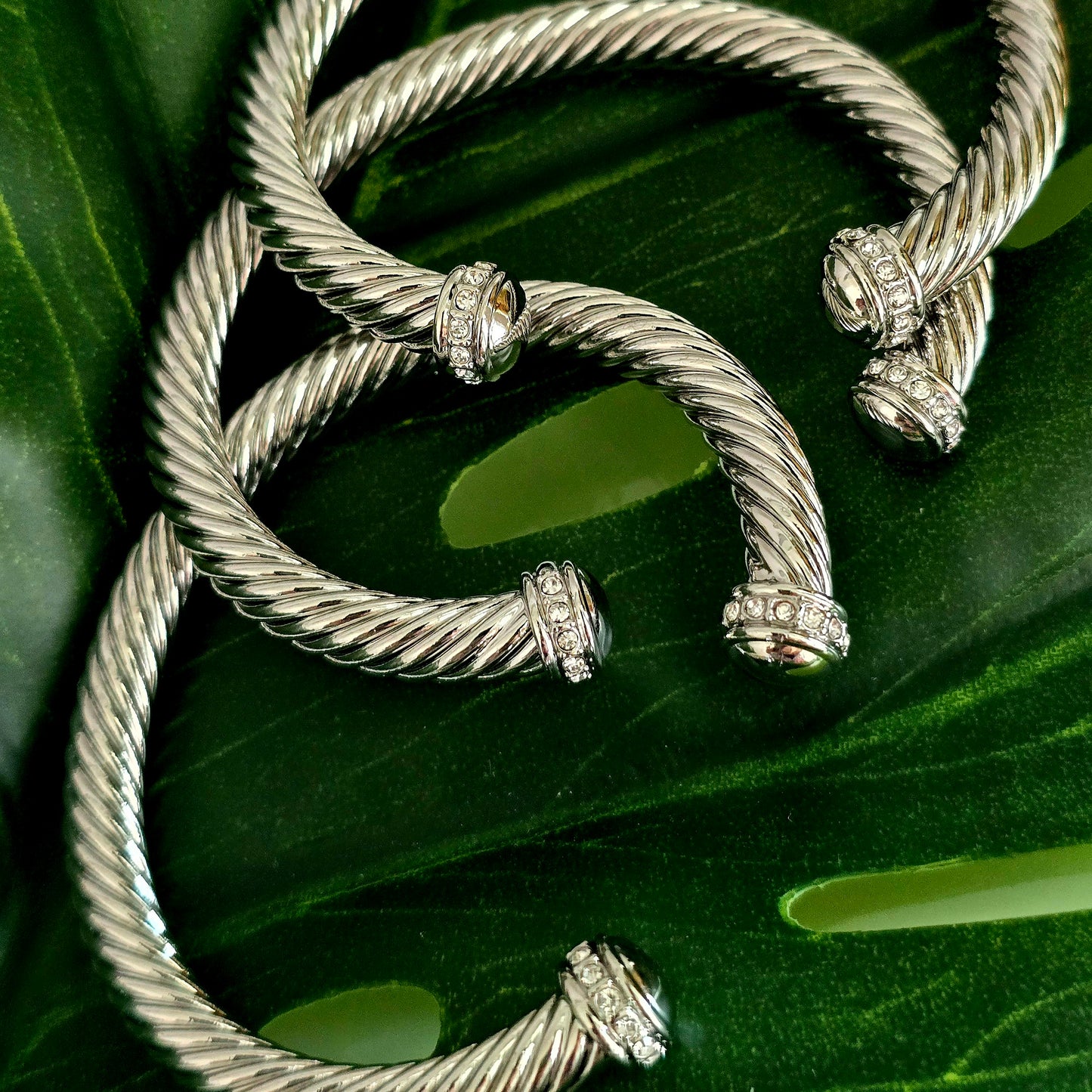 Basic Cable Bracelet with Zirconias