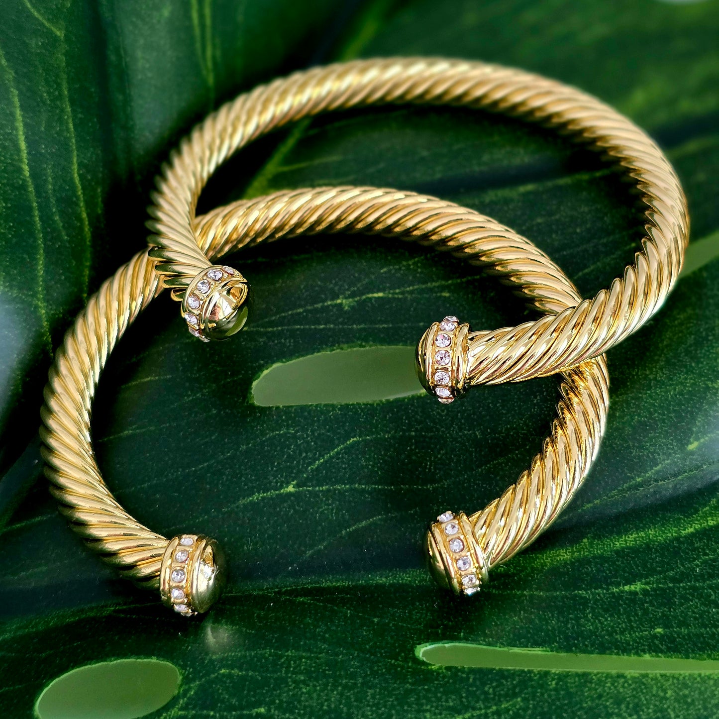 Basic Cable Bracelet with Zirconias
